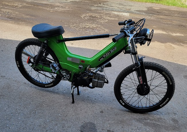 1977 Puch Maxi green resto-mod